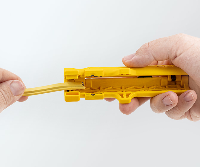 Съемник изоляции AS-Interface Strip JOKARI