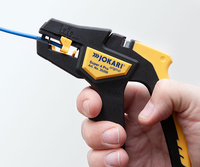 Автоматические клещи для снятия изоляции Super 4 PRO JOKARI