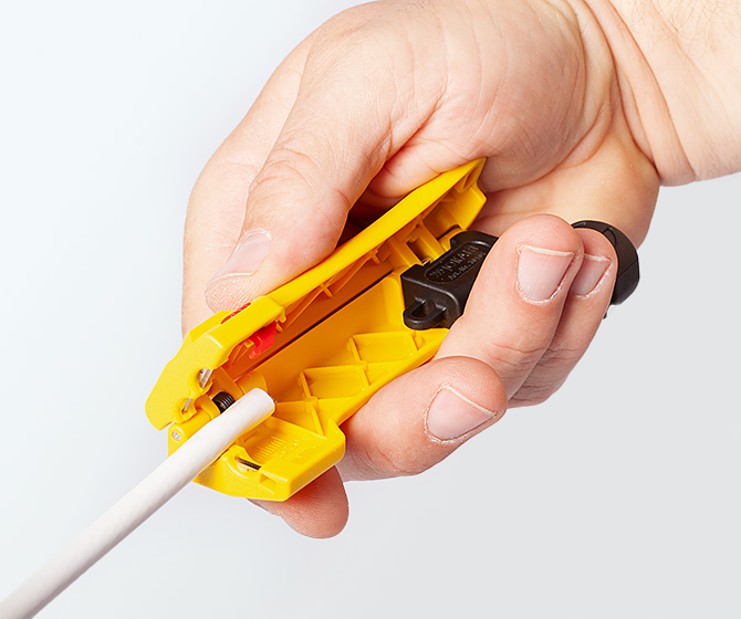 Съемник изоляции Top Coax Plus JOKARI